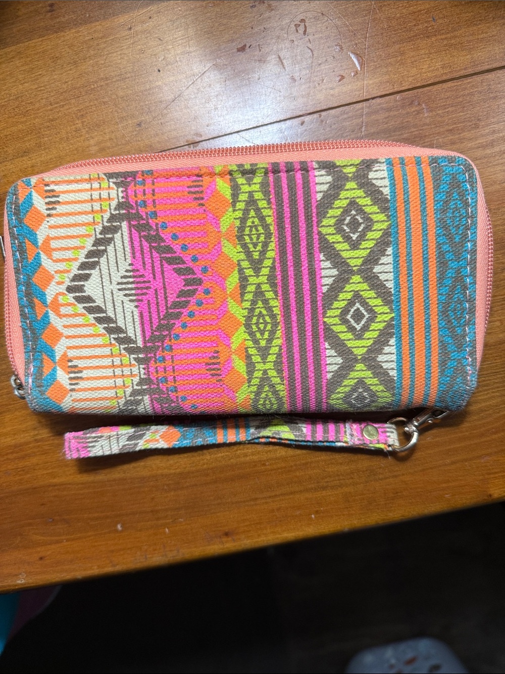 Colorful Aztec Pattern Wristlet Wallet - Multi-Color